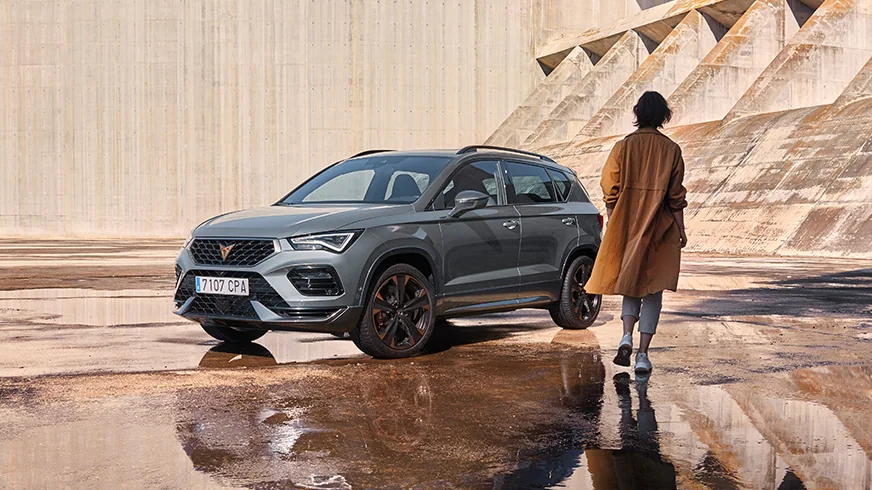 cupra-ateca-2020-rodium-grey-with-full-leds-lights