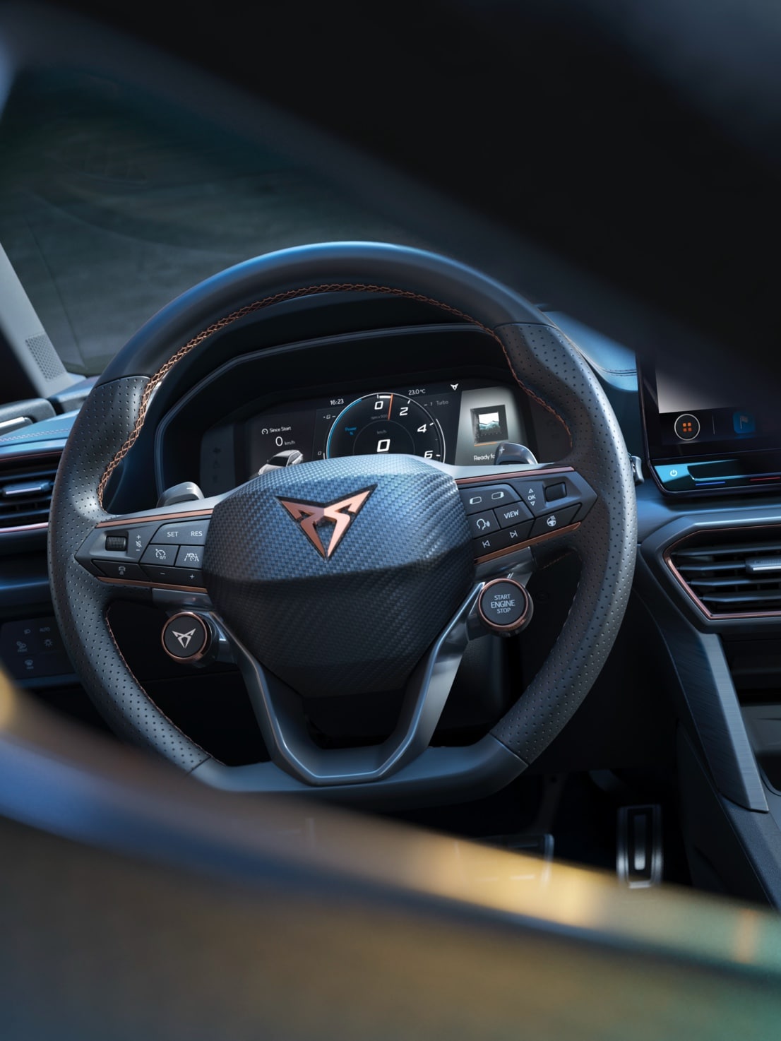 cupra-leon-ehybrid-leather-steering-wheel-with-satellite-buttons